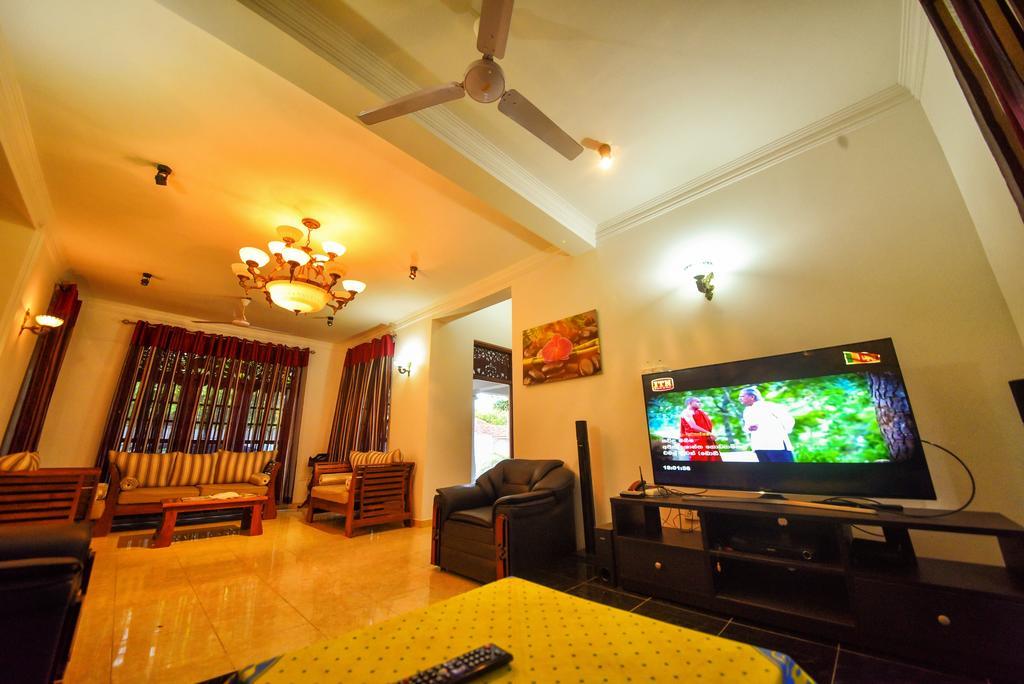 Asian Villa Negombo Luaran gambar
