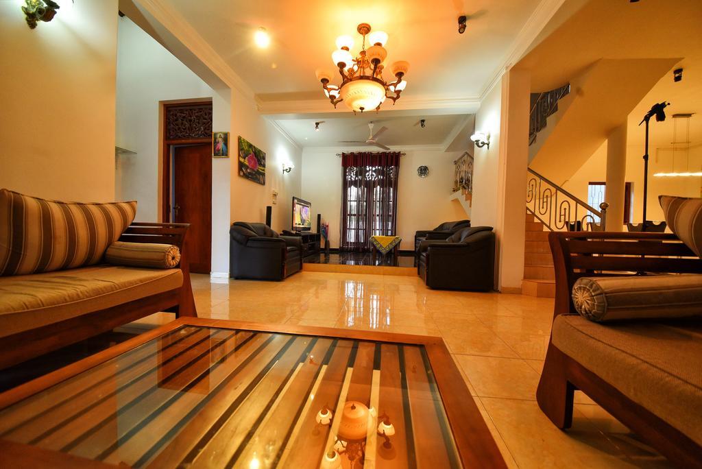 Asian Villa Negombo Luaran gambar