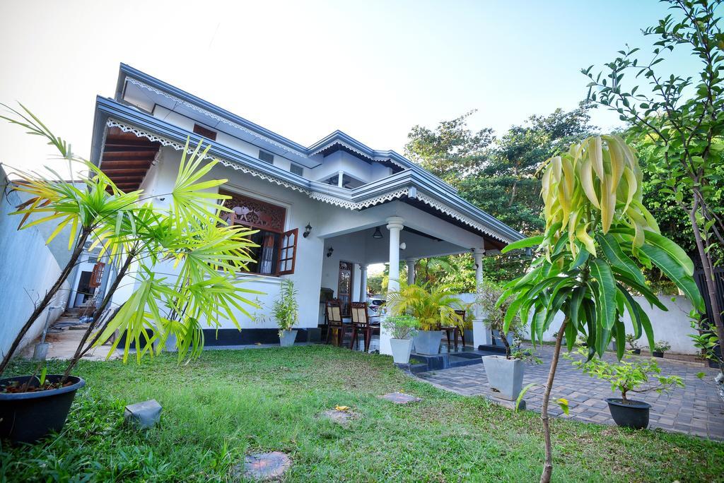 Asian Villa Negombo Luaran gambar